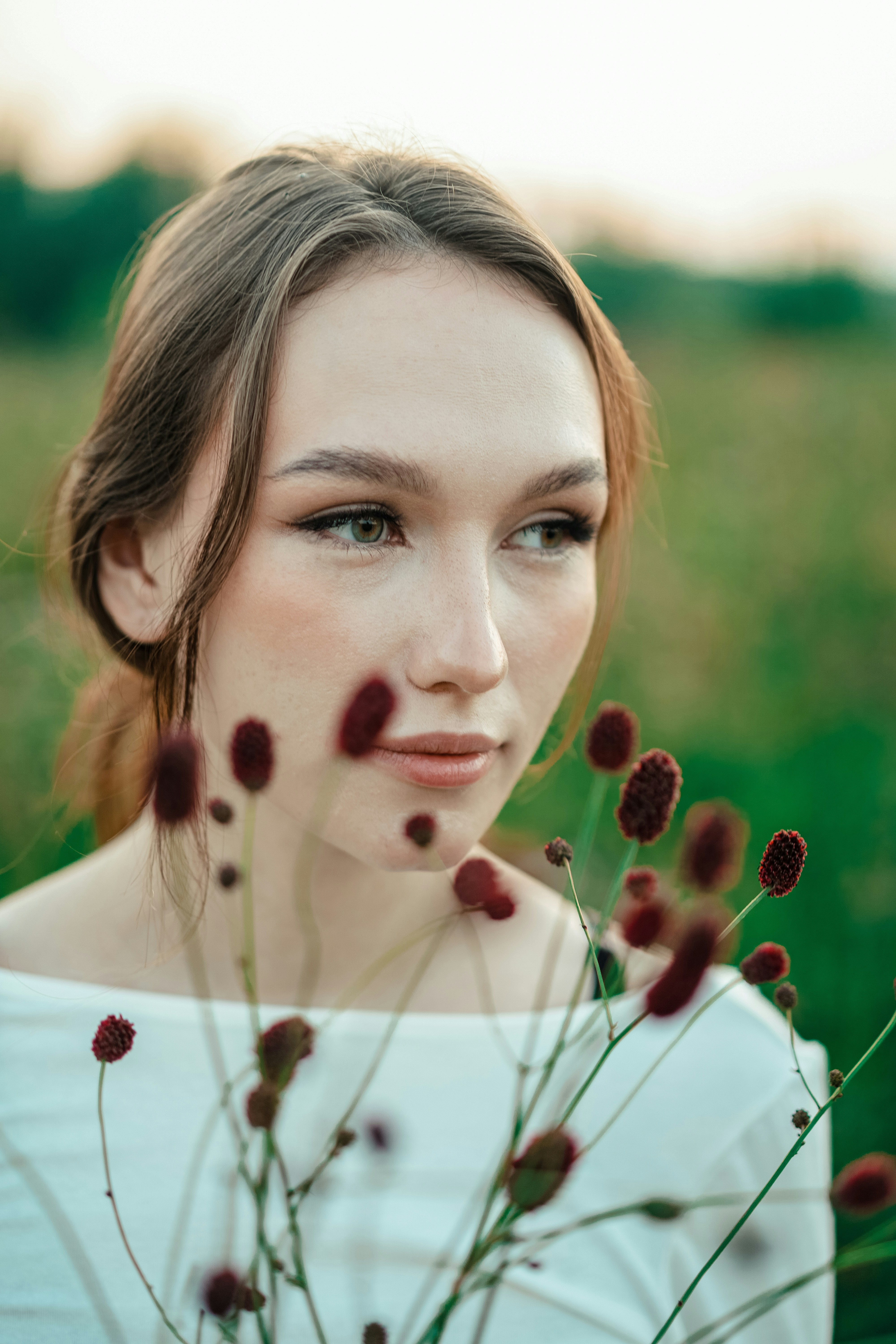 Kvinna med blomma